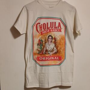 Cholula Original Hot Sauce Graphic Tee – Size Small – NWOT 🌶️